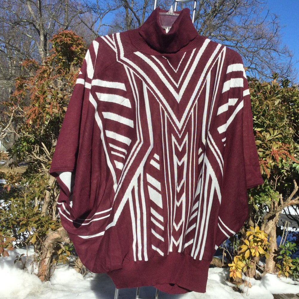 Arden B Turtle Neck White-Burgundy Poncho